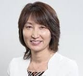 山本 久美（やまもと・ くみ）代表の経歴