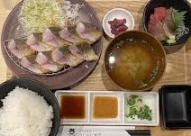 小田原漁港 さじるし食堂のお店の場所は！