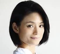 青山志穂（あおや・ましほ）さんの経歴