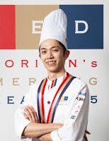 安発伸太郎（やすはつ・しんたろう）シェフの経歴