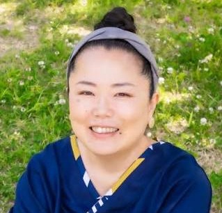 ナナアクヤ（NanaAkua）さんの経歴