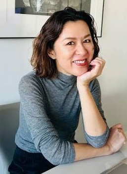 大草直子（おおくさ・なおこ）さんの経歴