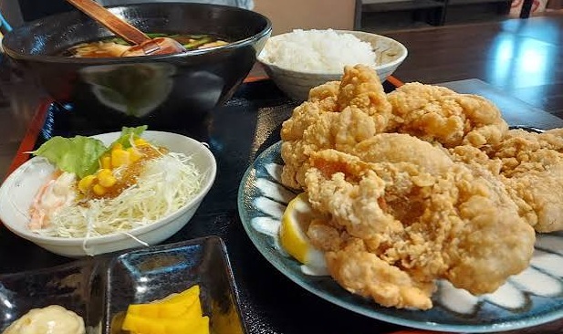 中華料理 梅田飯店のお店の場所は！