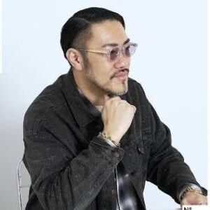 十倍直昭さんの経歴